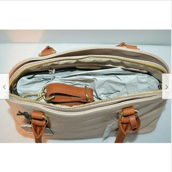 VALENTINA Rose Color  Leather Crossbody Handbag - Picture 5 of 8